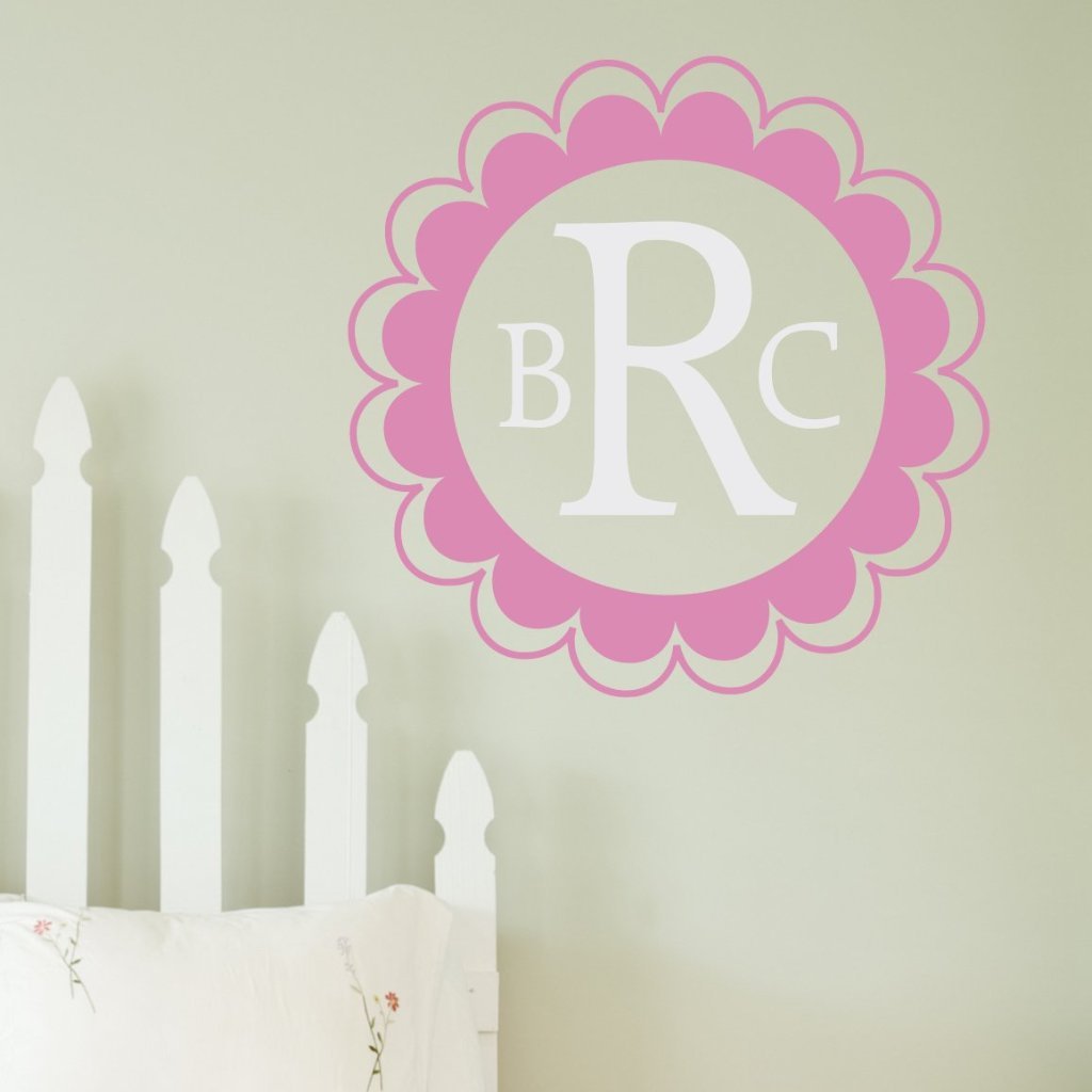 Scalloped Edge Monogram Personalized Wall Decal